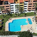 #027 Belavista Pool & Lägenhet *